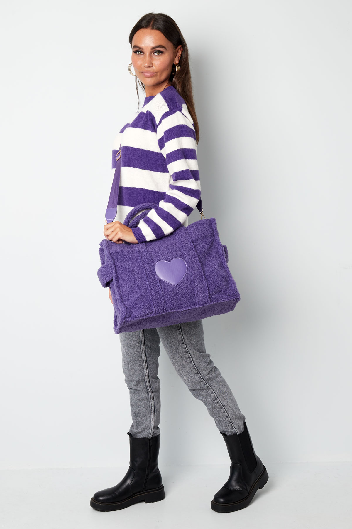 Teddy shopper with heart - purple h5 Picture3